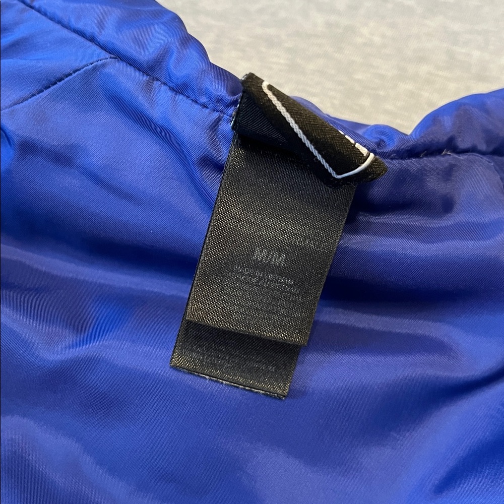 The North Face 550 Puffer Jacket - Picture 7 of 8